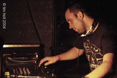 HUM01DJ1-478