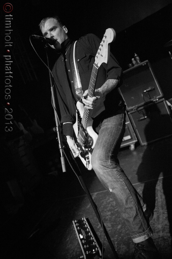 08-Alkaline_Trio_AT-IA-112