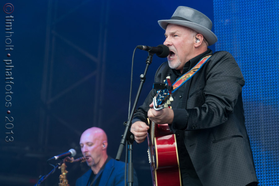 34-Paul_Carrack_PC-RW-130