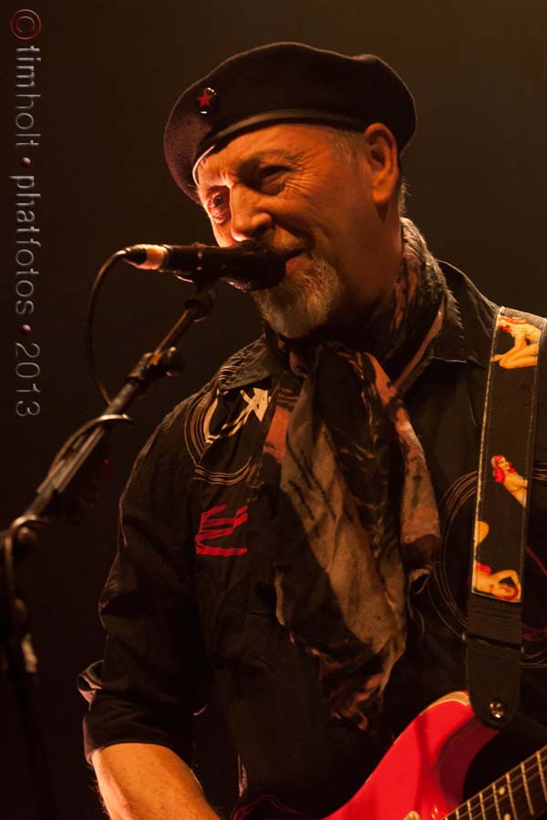 13-Richard-Thompson-RT-SB-094