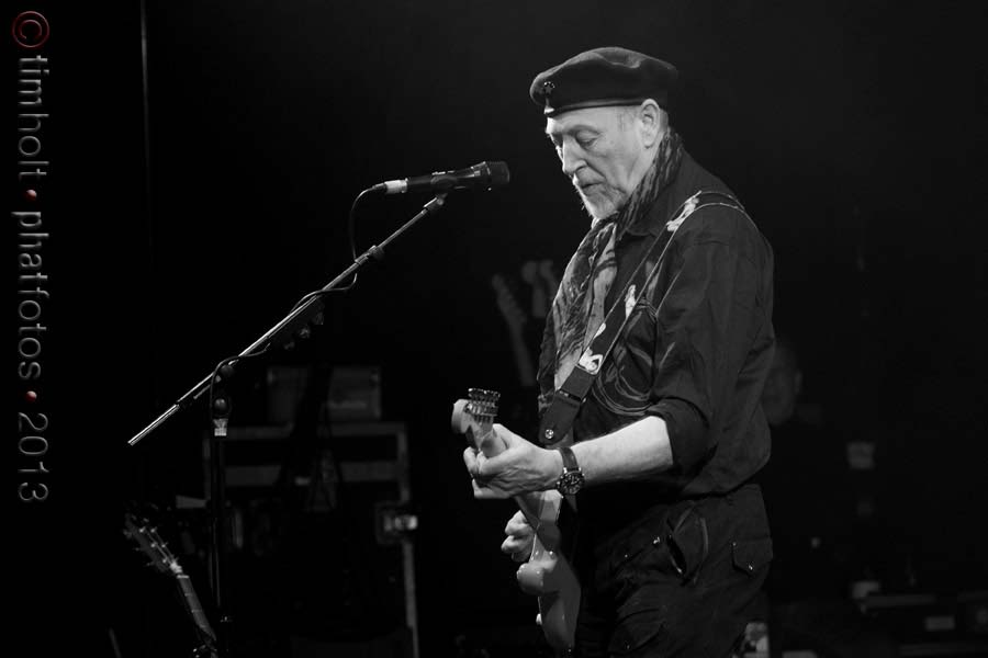 23-Richard-Thompson-RT-SB-175