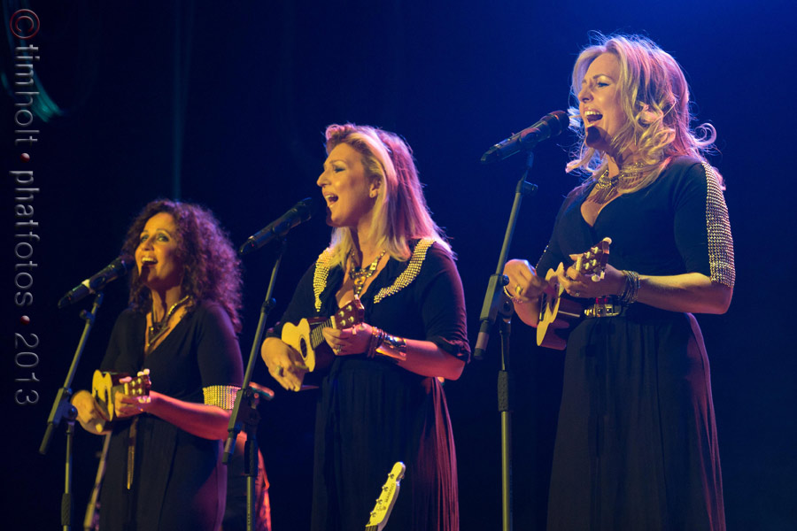 15-Women-WO-IO-102