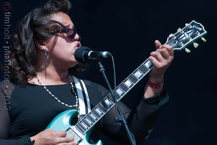 21-Alabama-Shakes-AS-H0021
