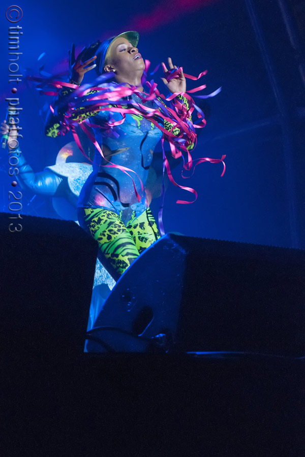 52-Basement_Jaxx_BJ-SH-511