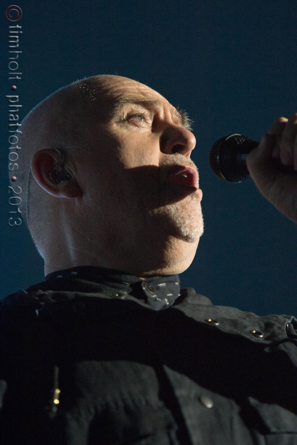 37-Peter-Gabriel-PG-O2-403